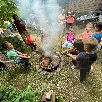 Ein Lagerfeuer durfte nicht fehlen.